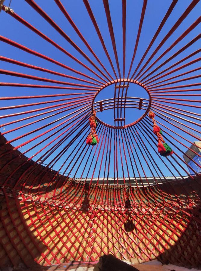 Karakol Yurt Lodge Eksteriør bilde